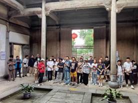 参观02